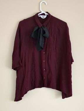 XS Zara Trafaluc Collection Burgundy Shirt Top With Black Neck Bow